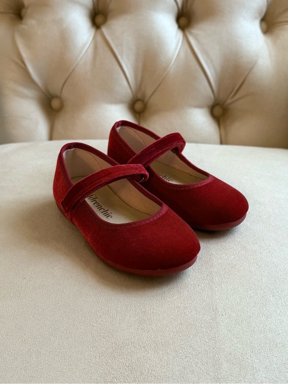 ChildrenChic Cassie Red Velvet Mary Jane Shoes Girls Size 24